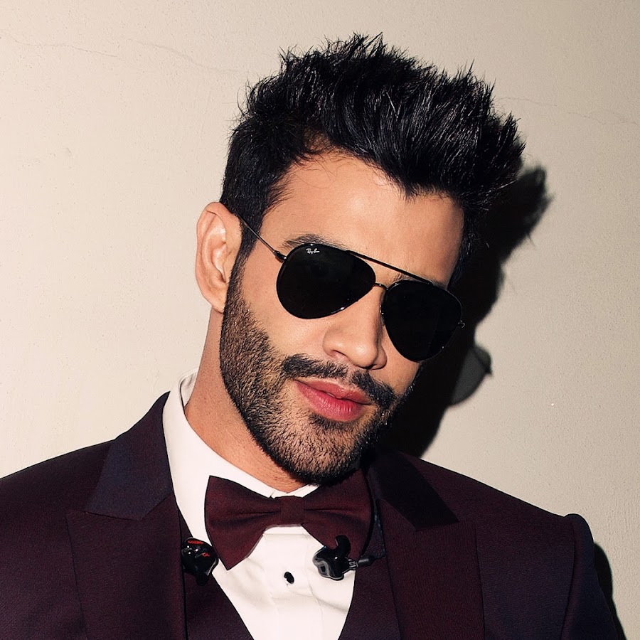 *Gusttavo Lima